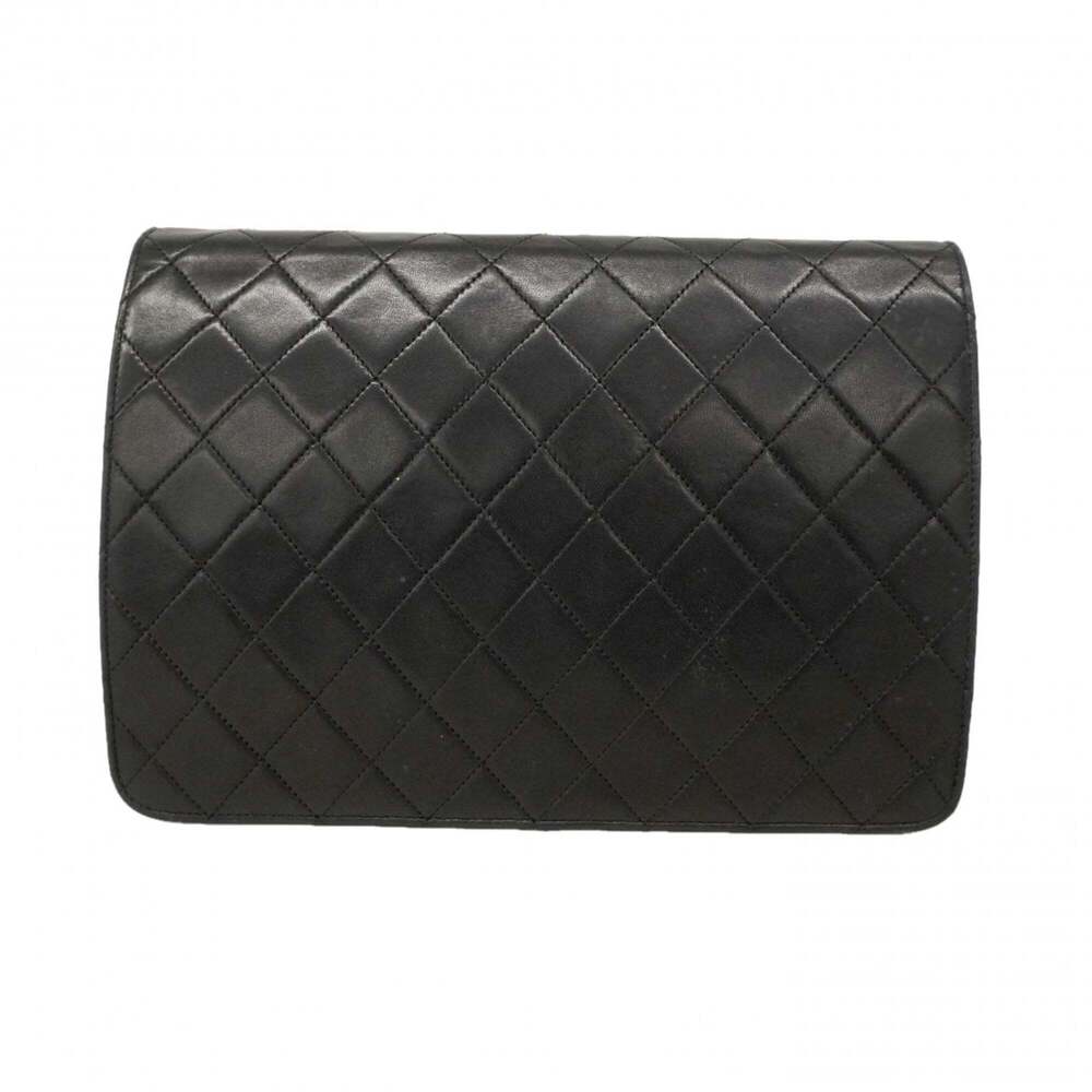 CHANEL Black Lambskin Leather Shoulder Bag - Picture 15 of 16